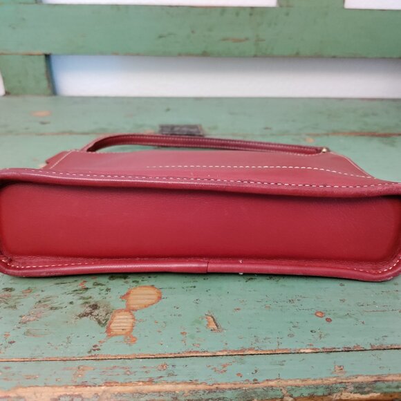 Vintage COACH Bleeker 9311 in Red EUC - Picture 5 of 6